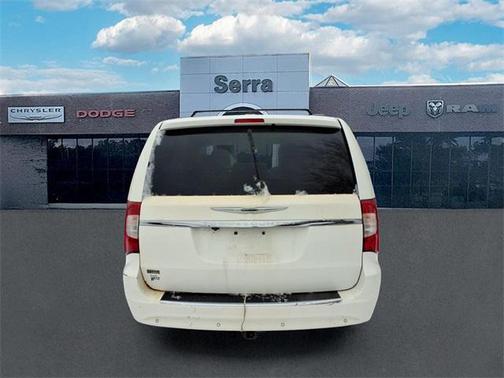 2012 Chrysler Town & Country Touring