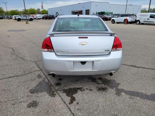 Silver Ice Metallic 2013 Chevrolet Impala LT