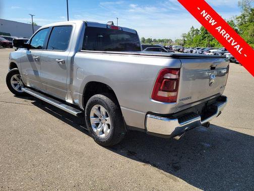 Billet Silver Metallic Clearcoat 2024 RAM 1500 Laramie