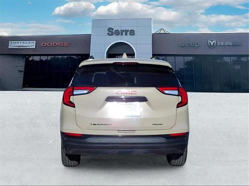 2023 GMC Terrain SLE
