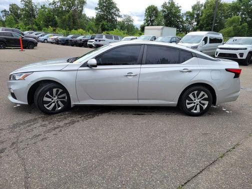 Brilliant Silver Metallic 2020 Nissan Altima S FWD