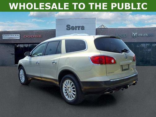 Gold Mist Metallic 2011 Buick Enclave 1XL