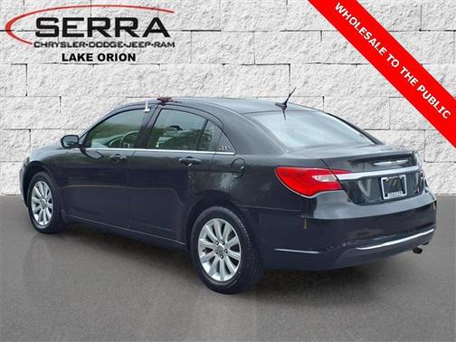 2012 Chrysler 200 Touring