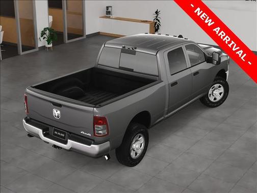 2024 RAM 2500 Tradesman Crew Cab 4x4 6'4' Box