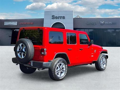 2023 Jeep Wrangler 4-Door Sahara