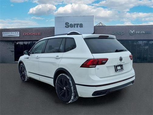 2024 Volkswagen Tiguan 2.0T SE R-Line Black