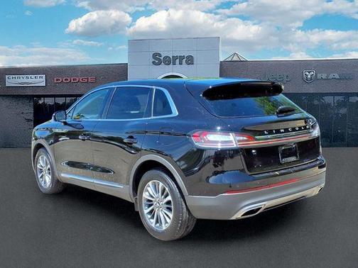 Infinite Black Metallic Clearcoat 2023 Lincoln Nautilus Standard