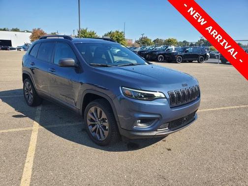 2021 Jeep Cherokee Latitude Lux