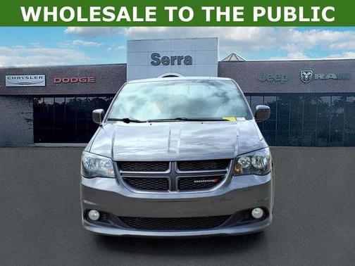 Granite Crystal Metallic Clearcoat 2015 Dodge Grand Caravan R/T