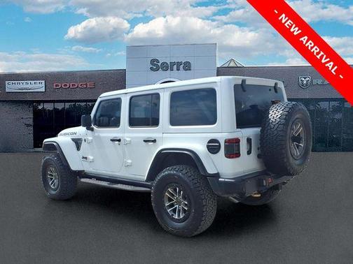 Bright White Clearcoat 2024 Jeep Wrangler Rubicon 392