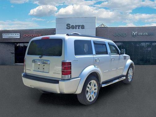 Bright Silver Metallic CC/Mineral Gray Met CC 2010 Dodge Nitro Heat