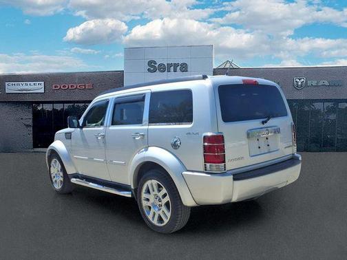 Bright Silver Metallic CC/Mineral Gray Met CC 2010 Dodge Nitro Heat