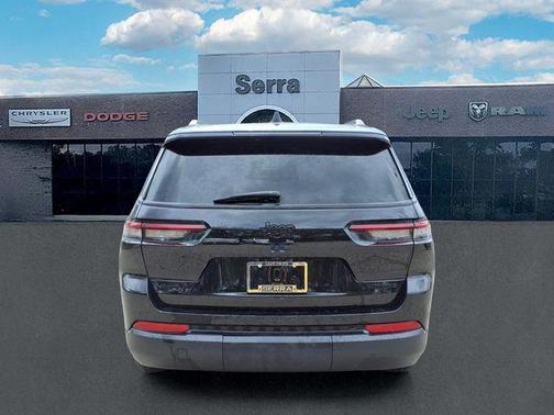 Diamond Black Crystal Pearlcoat 2024 Jeep Grand Cherokee L Limited