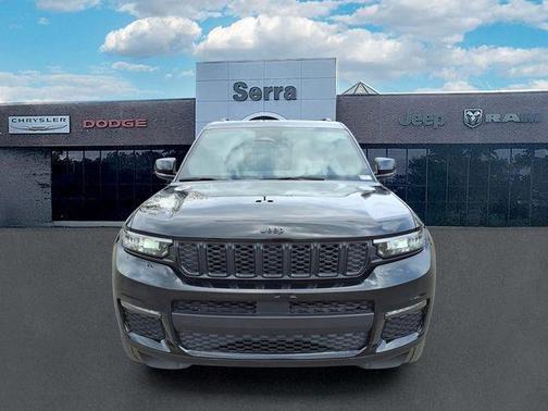 Diamond Black Crystal Pearlcoat 2024 Jeep Grand Cherokee L Limited