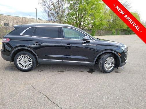 Black Metallic 2019 Lincoln Nautilus Standard