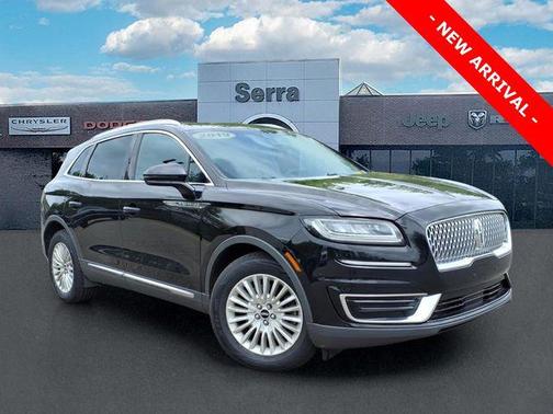 Black Metallic 2019 Lincoln Nautilus Standard