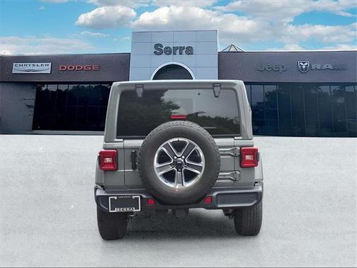 2022 Jeep Wrangler Unlimited Sahara