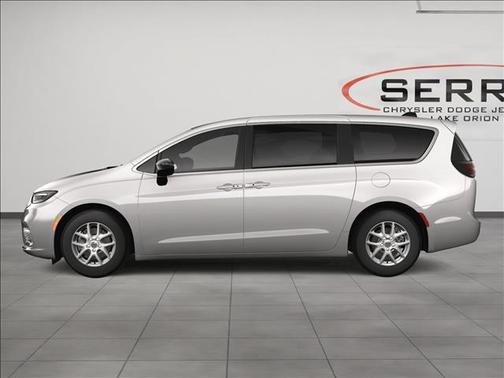 2025 Chrysler Pacifica L