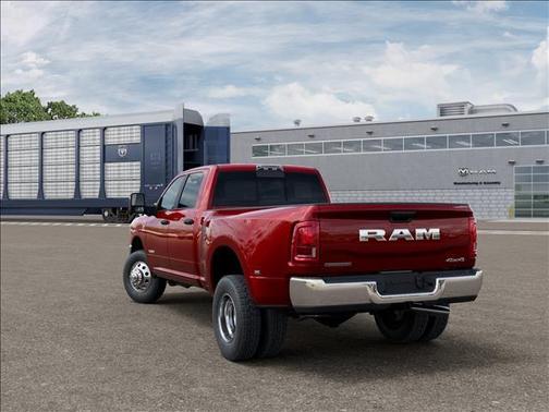 Molten Red Pearlcoat 2026 RAM 3500 Big Horn Crew Cab 4x4 8' Box