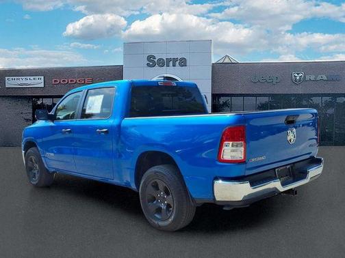 Hydro Blue Pearlcoat 2023 RAM 1500 Big Horn/Lone Star