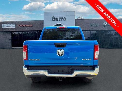 Hydro Blue Pearlcoat 2023 RAM 1500 Big Horn/Lone Star