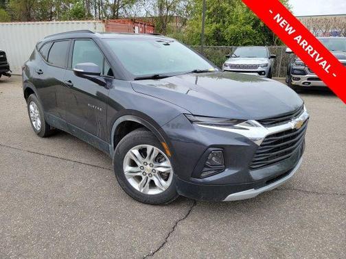 Iron Gray Metallic 2022 Chevrolet Blazer 2LT