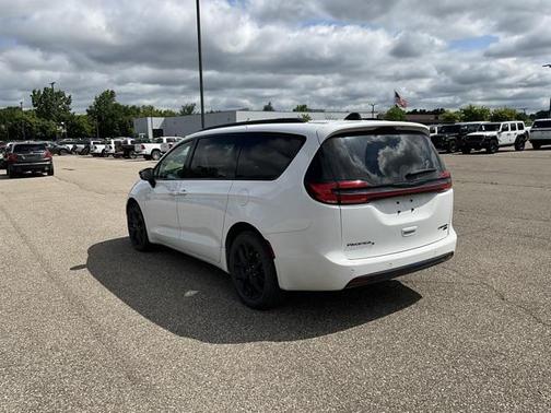 2024 Chrysler Pacifica Limited