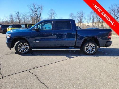 Patriot Blue Pearlcoat 2023 RAM 1500 Laramie