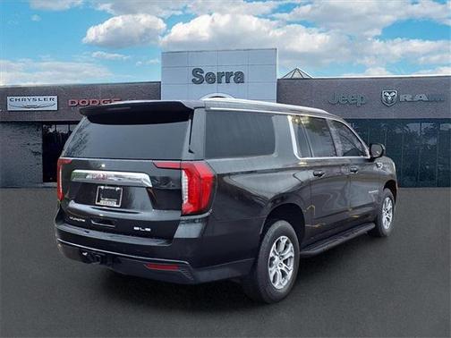 2022 GMC Yukon XL SLE