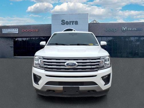 Star White Metallic Tri-Coat 2021 Ford Expedition Max XLT