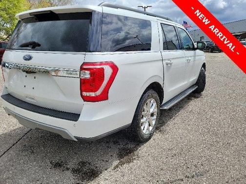 Star White Metallic Tri-Coat 2021 Ford Expedition Max XLT