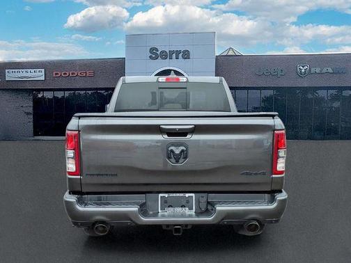 Granite Crystal Metallic Clearcoat 2021 RAM 1500 Big Horn/Lone Star