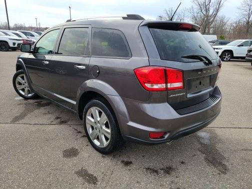 Granite Crystal Metallic Clearcoat 2014 Dodge Journey Limited