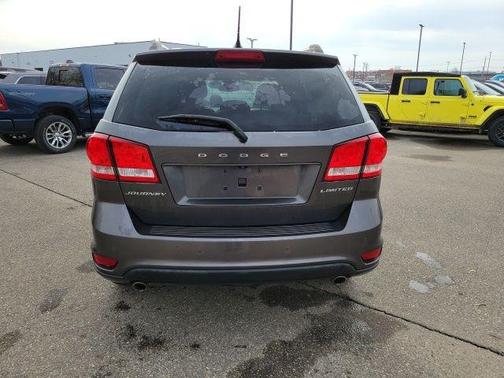 Granite Crystal Metallic Clearcoat 2014 Dodge Journey Limited