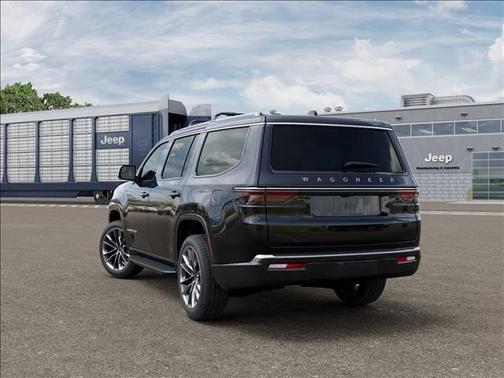 Diamond Black Crystal Pearlcoat 2025 Jeep Wagoneer Carbide 4x4