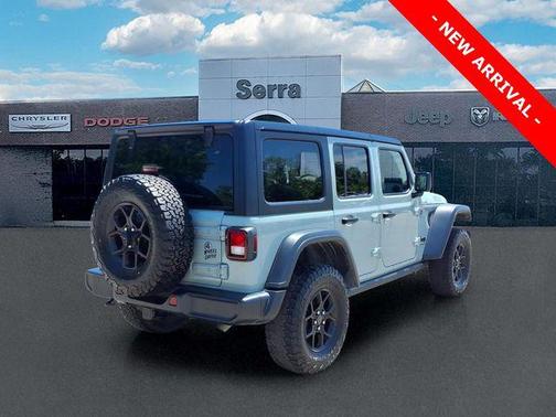 Earl Clearcoat 2024 Jeep Wrangler Willys