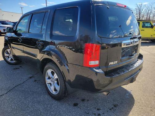 Crystal Black Pearl 2013 Honda Pilot EX-L