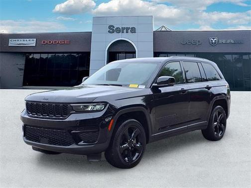 2023 Jeep Grand Cherokee Altitude