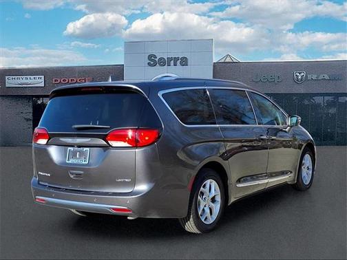 2020 Chrysler Pacifica Limited