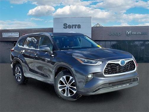 2021 Toyota Highlander Hybrid XLE
