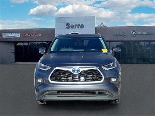 2021 Toyota Highlander Hybrid XLE