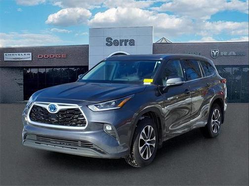 2021 Toyota Highlander Hybrid XLE