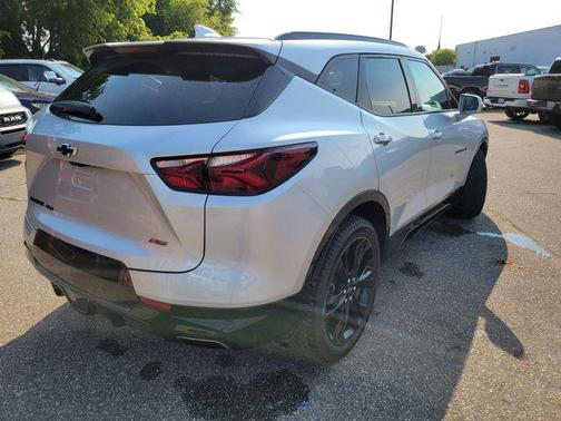 Silver Ice Metallic 2020 Chevrolet Blazer RS