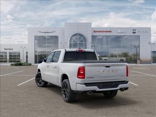 Bright White Clearcoat 2026 RAM 1500 Laramie