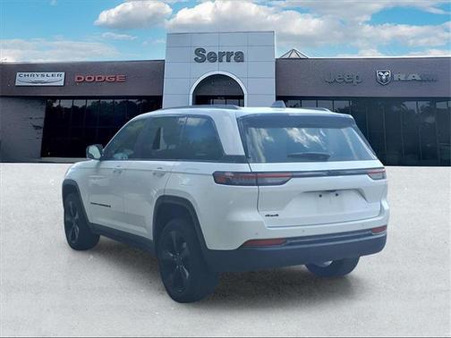 2024 Jeep Grand Cherokee Altitude
