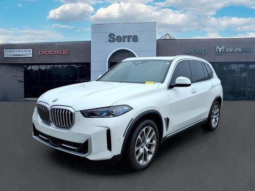 Alpine White 2024 BMW X5 xDrive40i