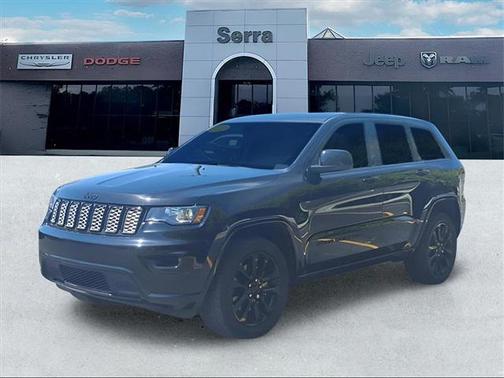 2022 Jeep Grand Cherokee Laredo