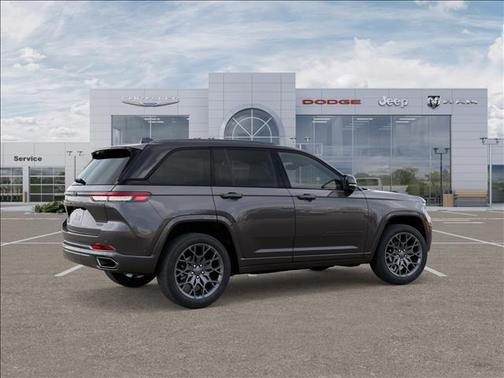 2025 Jeep Grand Cherokee Summit