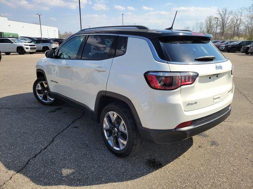 White Clearcoat 2019 Jeep Compass Limited