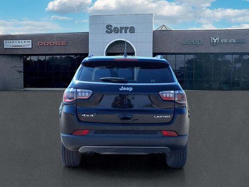 Diamond Black Crystal Pearlcoat 2024 Jeep Compass Limited